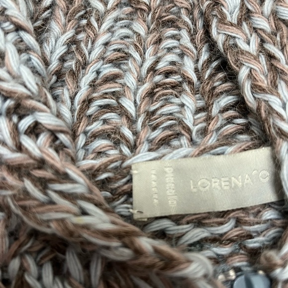 Lorena O - Italian made, wool and alpaca blend, vintage sweater - size small - Picture 8 of 10